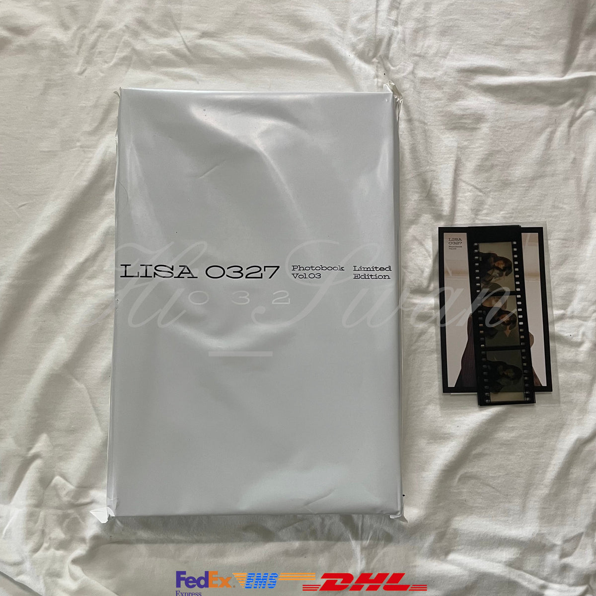 BLACKPINK] - LISA 0327 PHOTOBOOK VOL.03 LIMITED EDITION OFFICIAL 