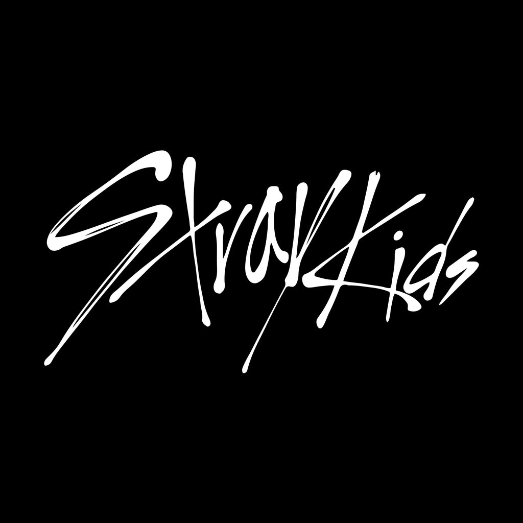 STRAY KIDS