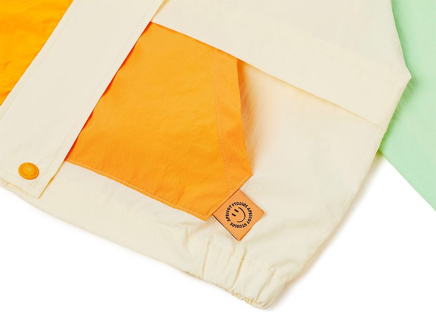 [KAKAO FRIENDS] APRICOT STUDIOS Windbreaker OFFICIAL MD