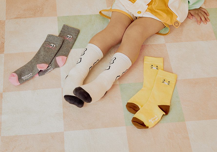 [KAKAO FRIENDS] APRICOT STUDIOS Socks (3P) OFFICIAL MD