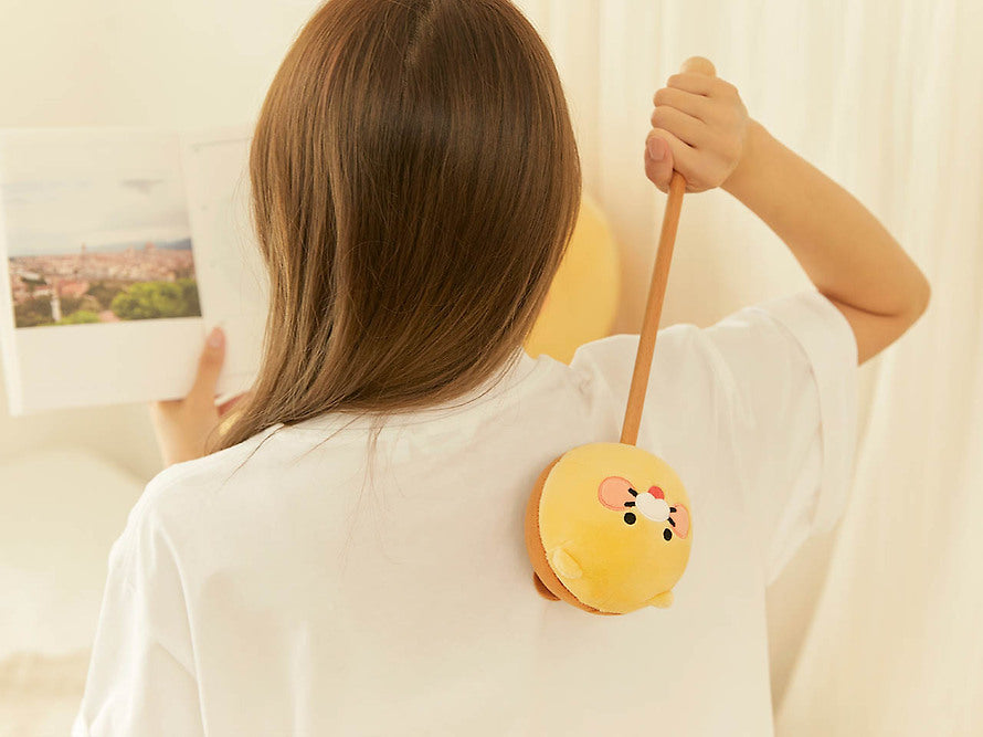 [KAKAO FRIENDS] Round massage stick Choonsik OFFICIAL MD