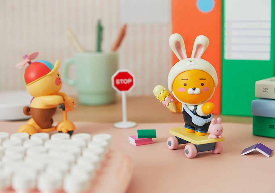 [KAKAO FRIENDS] Desk skateboard figure OFFICIAL MD