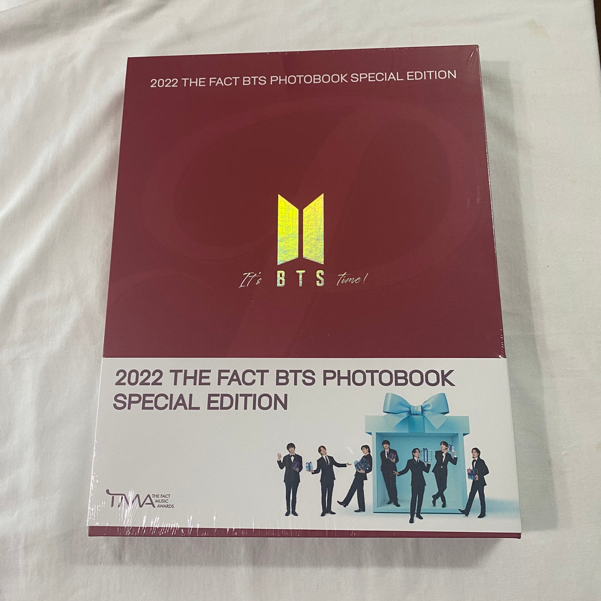 [BTS] 2022 THE FACT BTS PHOTOBOOK SPECIAL EDITION OFFICIAL MD