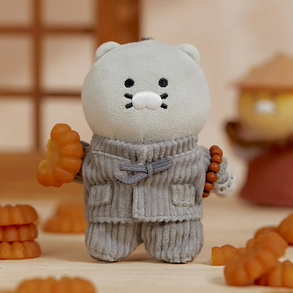 KAKAO FRIENDS]Buddha Chun Monk Plush Keyring Gray Chunshik – HISWAN