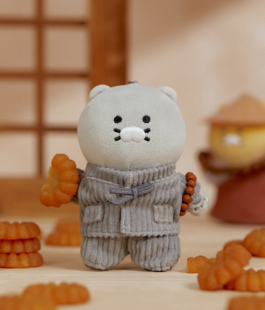 KAKAO FRIENDS]Buddha Chun Monk Plush Keyring Gray Chunshik – HISWAN