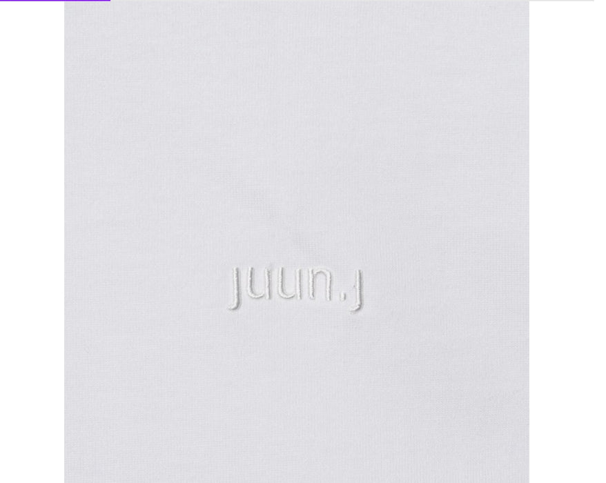 [BTS] - Juun.J X BTS Women White Signature Overfit Half Sleeve T-shirt JW2342WH1