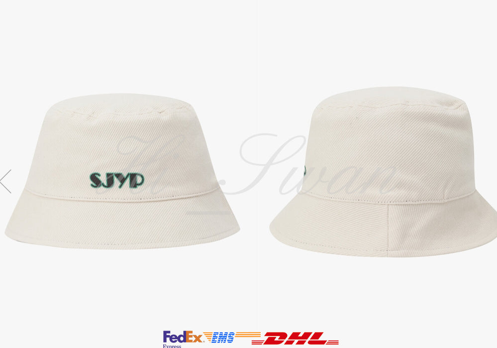 [RED VELVET] -SJYP x YERI Collabo Two-Way Bucket Hat IVORY COLOR  PW2B7AHT373WIV