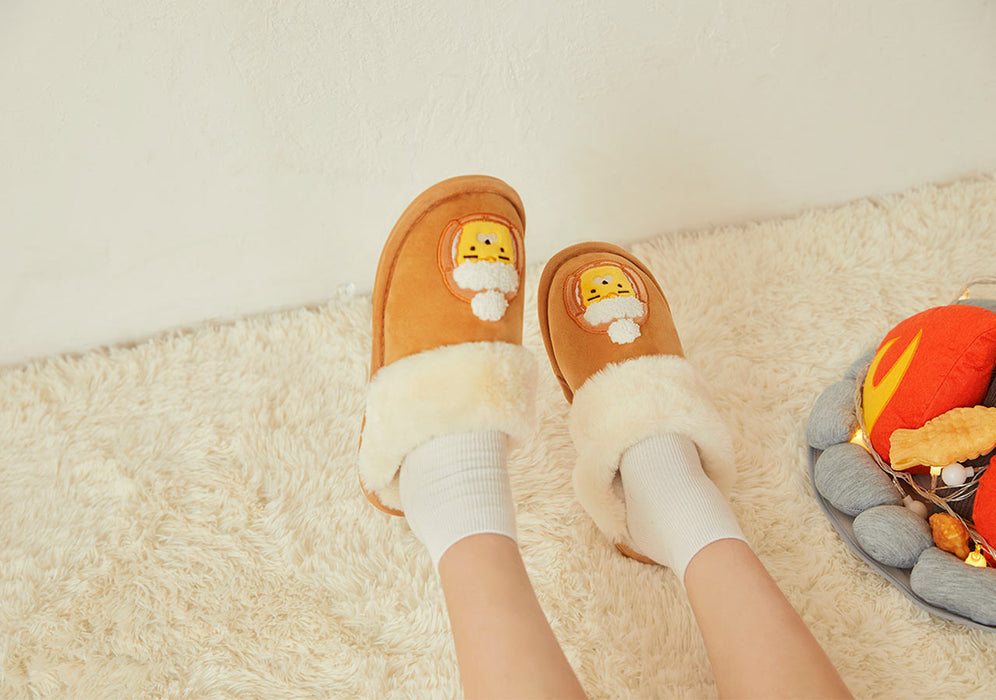 [KAKAO FRIENDS] - Snow Village Fur Slipper Ryan & APEACH OFFICIAL MD