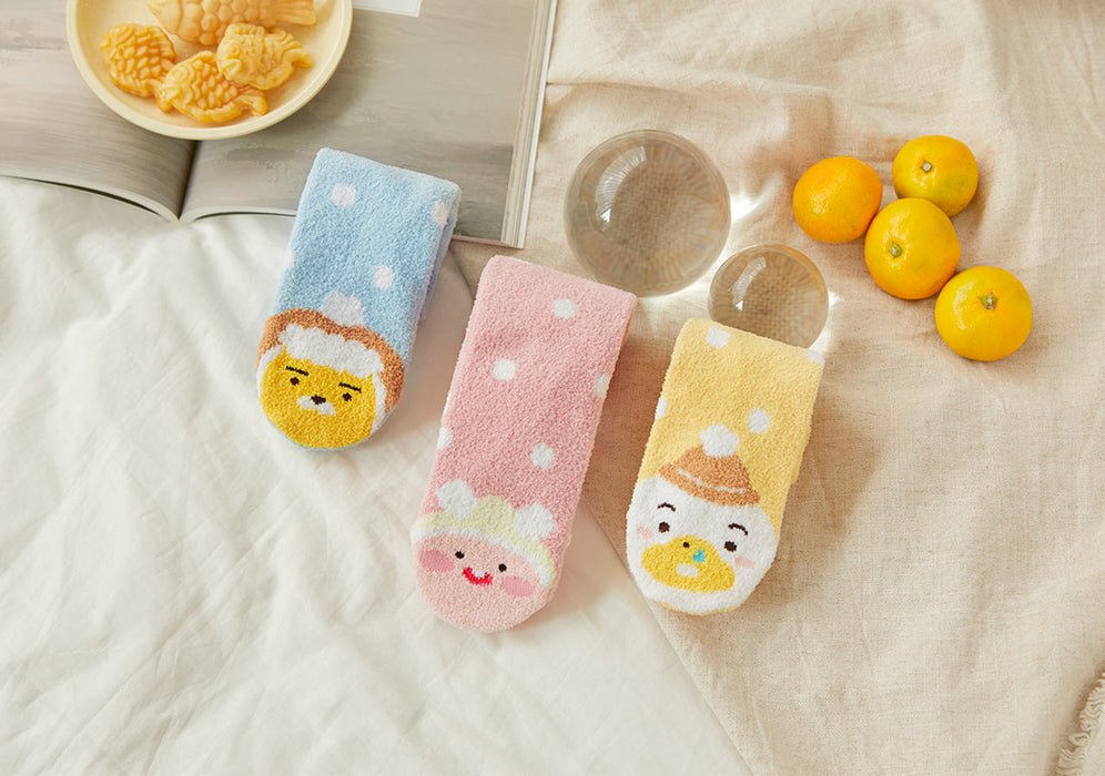 [KAKAO FRIENDS] - Snow Village Winter Socks RYAN, APEACH, Tube OFFICIAL MD