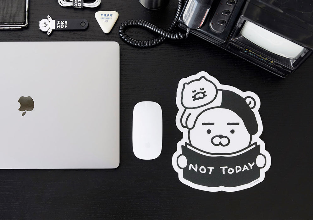 [KAKAO FRIENDS] Black & White Mouse Pad - Ryan & Choonsik OFFICIAL MD
