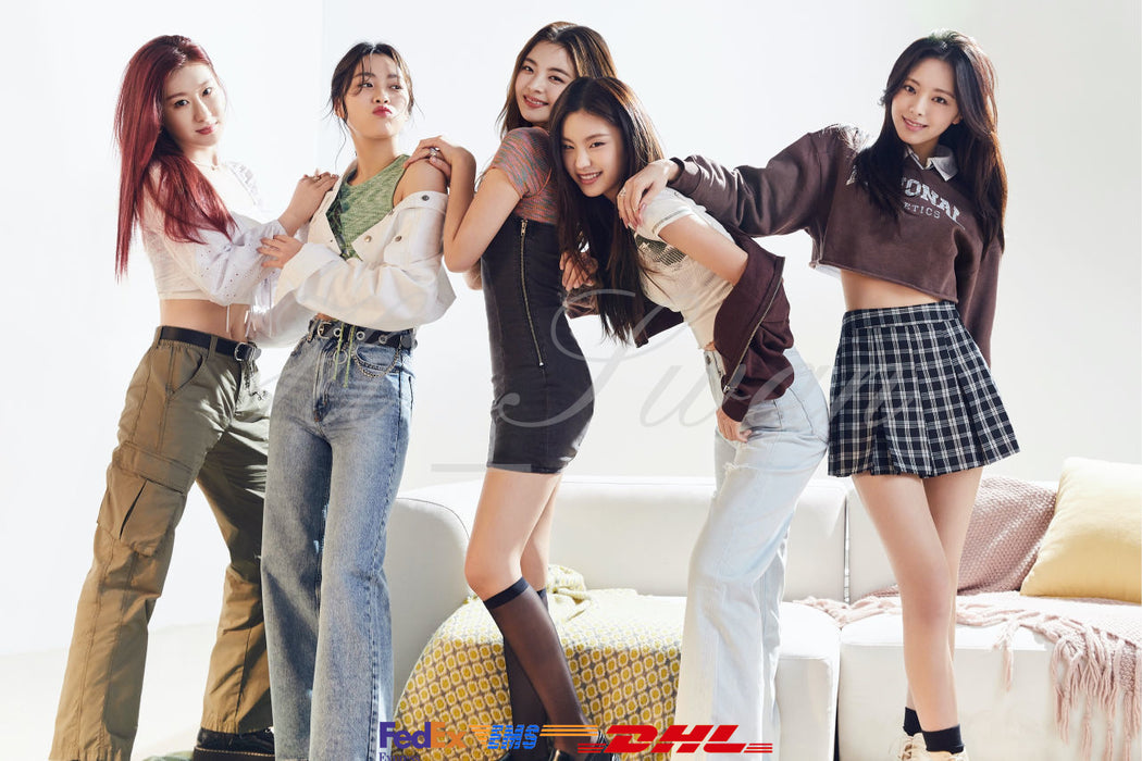 [ITZY] - ITZY X H&M BOTTOM SKIRT & PANTS OFFICIAL MD