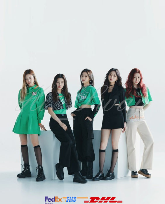 [ITZY] - ITZY X H&M SHOES COLLECTION OFFICIAL MD